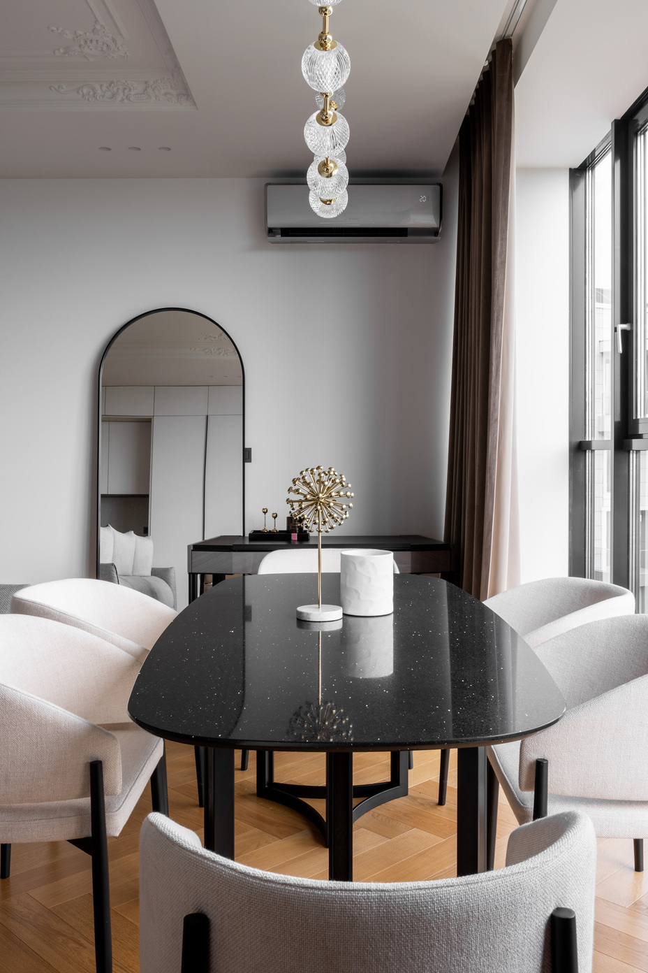 Apartamentul Clientului